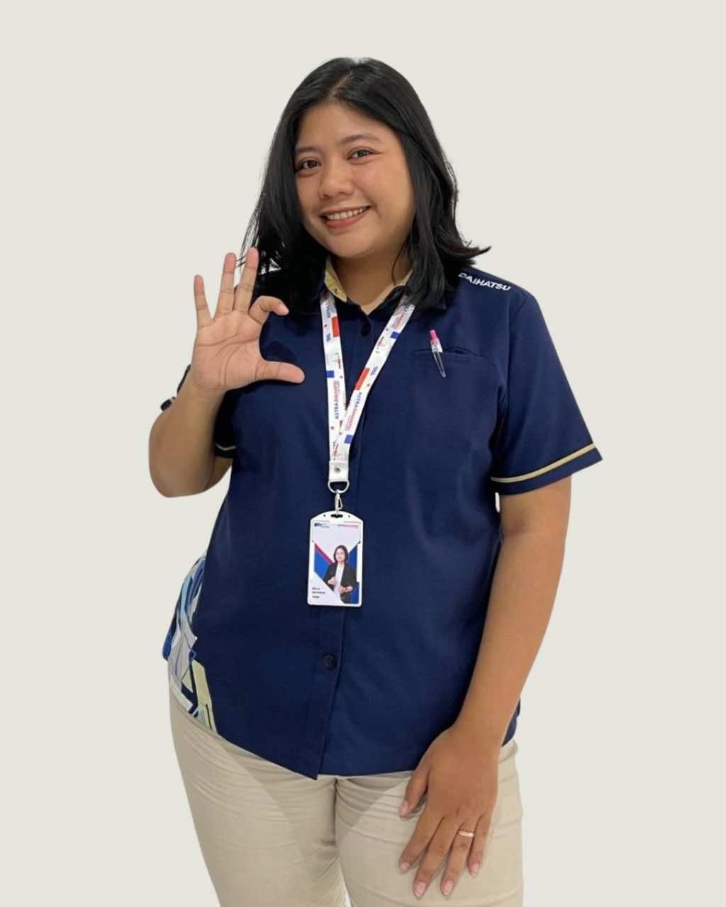 DELLA NATHANIA ISKANDAR